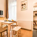 Bpr Paulay Cozy Apartman *